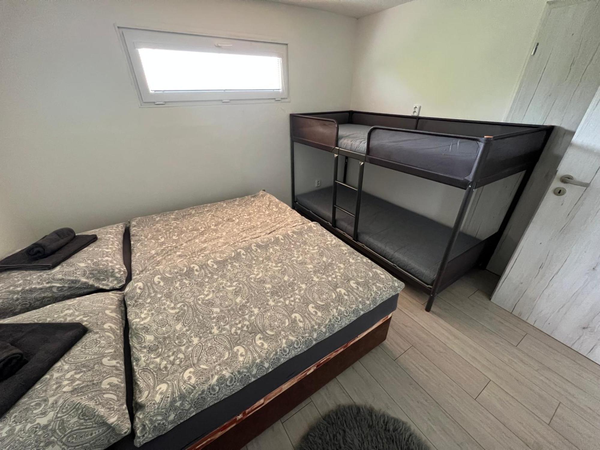 Johnys Apartment Οστράβα Εξωτερικό φωτογραφία