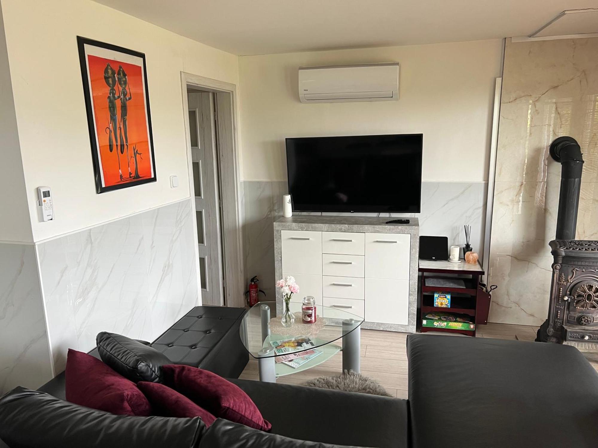 Johnys Apartment Οστράβα Εξωτερικό φωτογραφία
