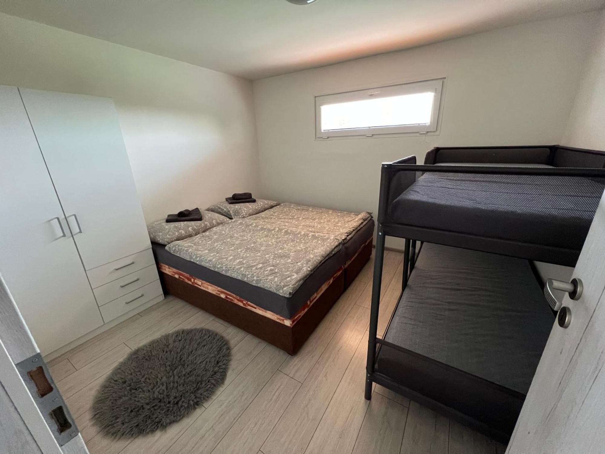 Johnys Apartment Οστράβα Εξωτερικό φωτογραφία