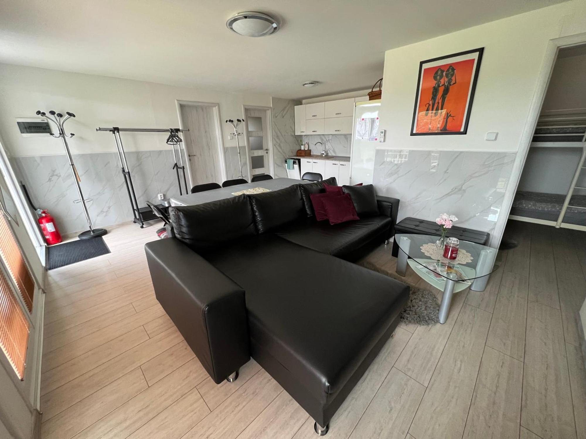 Johnys Apartment Οστράβα Εξωτερικό φωτογραφία